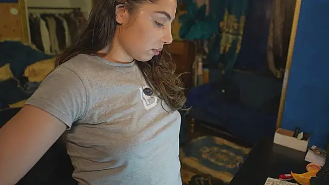 VanessaDoyle Adlı Modelin Canlı XXX Sohbeti