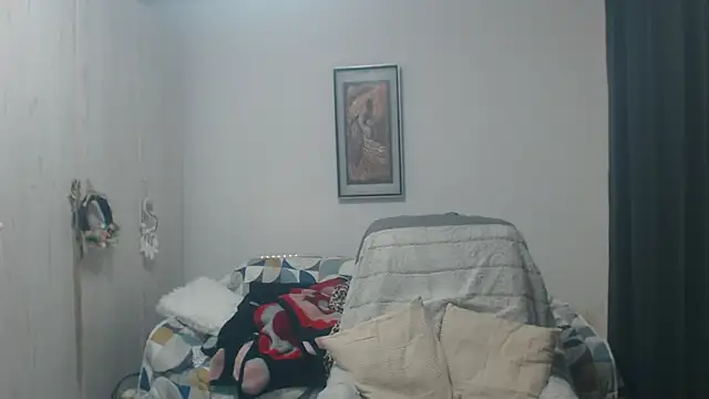 Chat XXX en directo de Divineblond