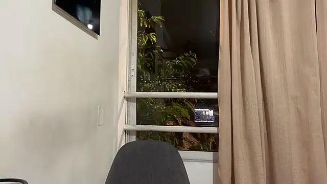 romeolovedark 现场XXX聊天