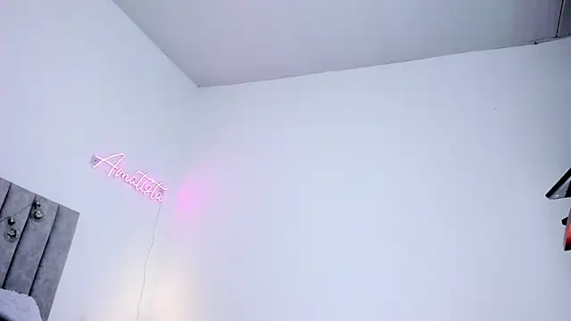 Živý XXX chat AmatistaSallow__