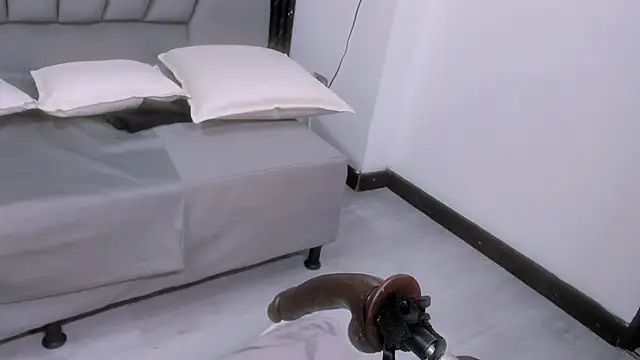 Chat XXX en directo de Angie_Will