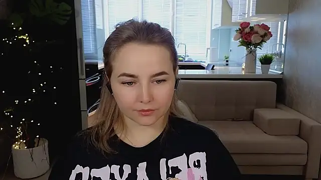 Chat XXX en directo de Mira_Mermayd