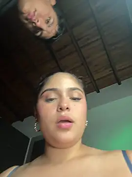 Sarasweet_sex élő XXX-chatje