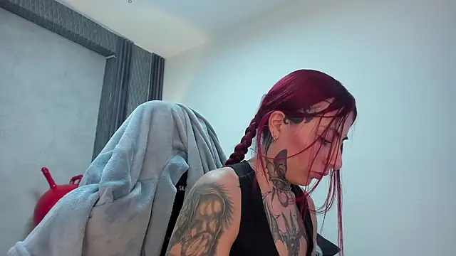 selene_red_ Live XXX Chat