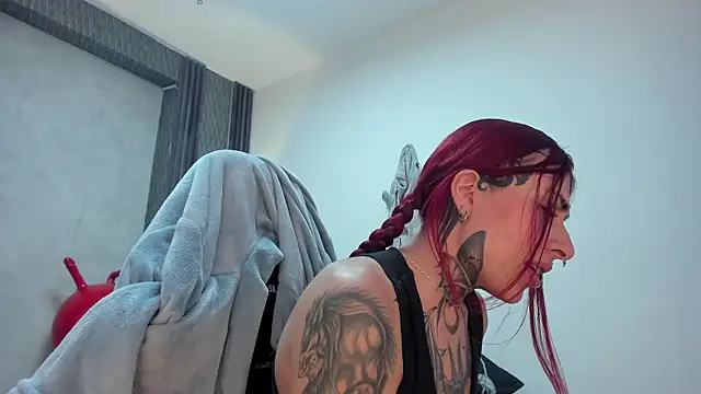 selene_red_'s Live XXX Chat