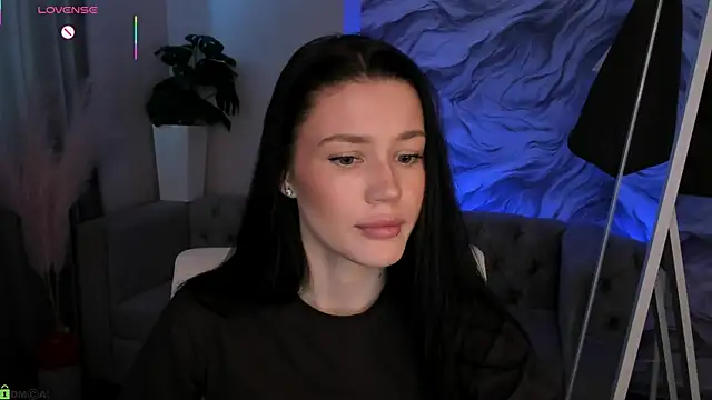 Aria_Mila élő XXX-chatje