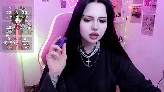 Morana_Batt élő XXX-chatje