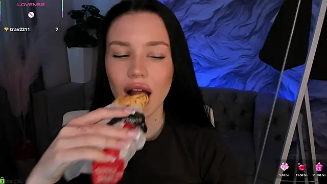 Aria_Mila live XXX chat