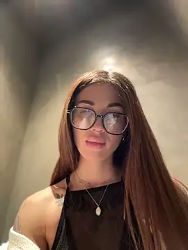 Charming_Ritta Chat XXX in diretta