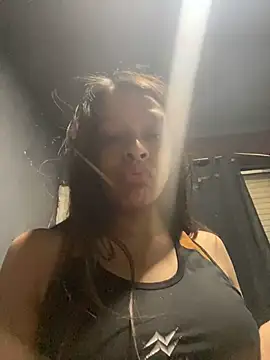 OrianaXclusive Adlı Modelin Canlı XXX Sohbeti