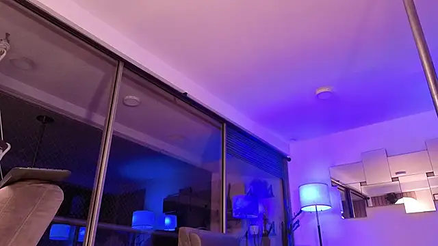 mandi4pole_ লাইভ XXX চ্যাট