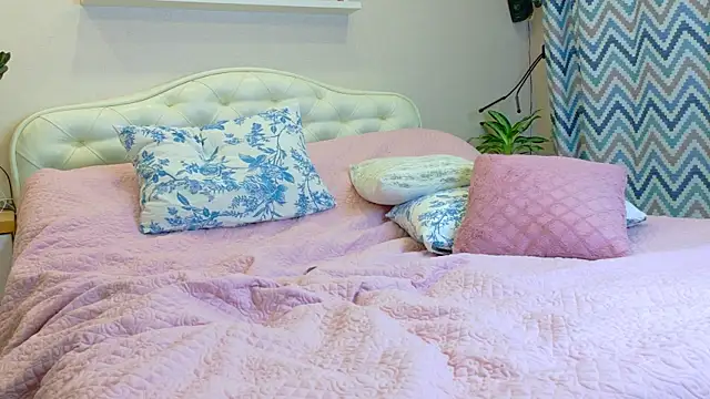 LadySweetWife Live XXX-chat