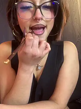 LilithMonette Obrolan Langsung XXX