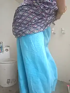 Savita_bhabhi_enjoy Chat XXX live