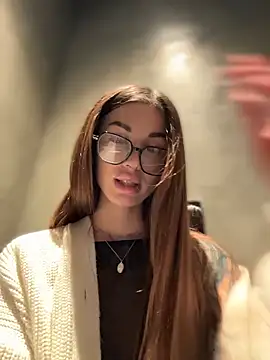 Charming_Ritta Obrolan Langsung XXX