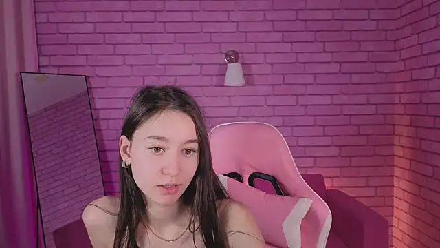 Nicole_Brownie: απευθείας συνομιλία ΧΧΧ