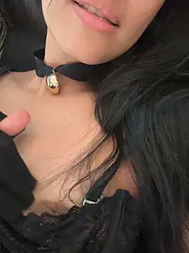 BrigitteVons Chat XXX live