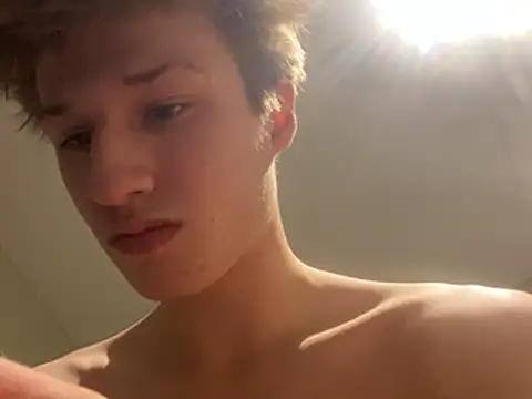 yourwhiteboy1's Live XXX Chat