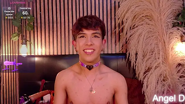 Chat XXX en directo de Angeldust19