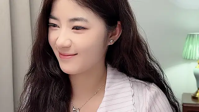 Nicole20266 在線直播表演