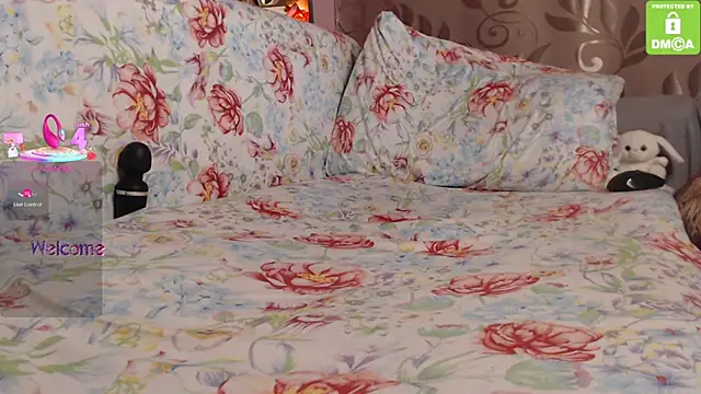 Chat +18 de _M_i_a___ ao vivo