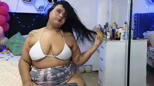 charlotte_077: онлайн-секс-чат