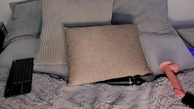 Amber_Santana: онлайн-секс-чат