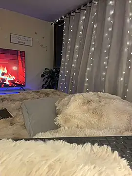 Chloe_Celeste 即時 XXX 聊天