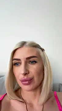 Živý XXX chat Mia_Roxie