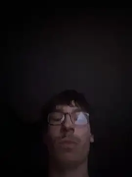 mrboss2522: διαδικτυακό σόου στην κάμερα