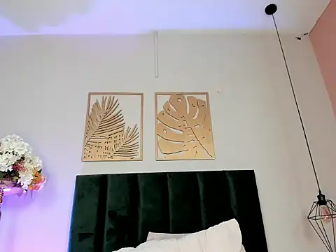 NoraDasilva Chat XXX in diretta