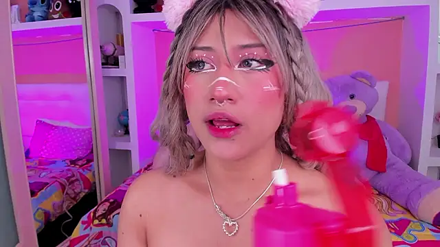 Онлайн чат XXX miss___megan