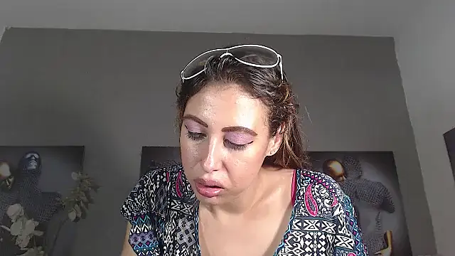 แชท XXX สดของ AntonellaBlanc