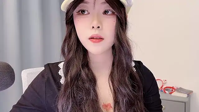 Chat +18 de smalldaisy ao vivo