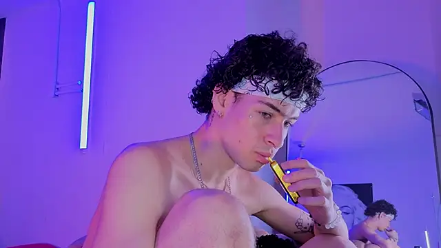 nova_salvatore Live XXX Chat