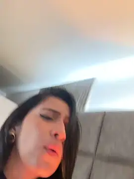 BrigitteVons' Live XXX Chat