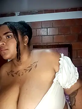 Valentina_belmont's Webcam Show