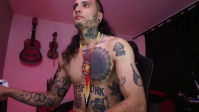 Ryuk_it Adlı Modelin Canlı XXX Sohbeti