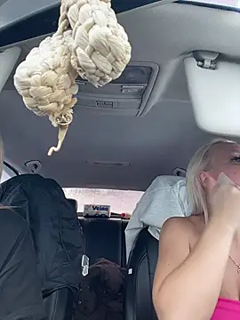 Chatroom XXX en direct de MerlinDave