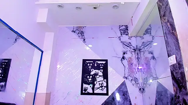 Isabella_stanford2のウェブカメラショー