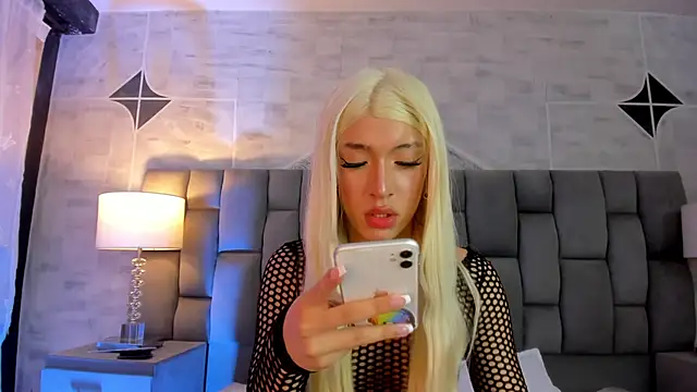 DeboraCopper's Live XXX Chat