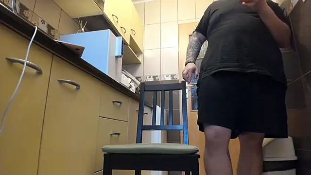 Онлайн чат XXX ashtondel