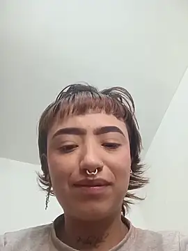 AlexxaAndRileyy 现场XXX聊天