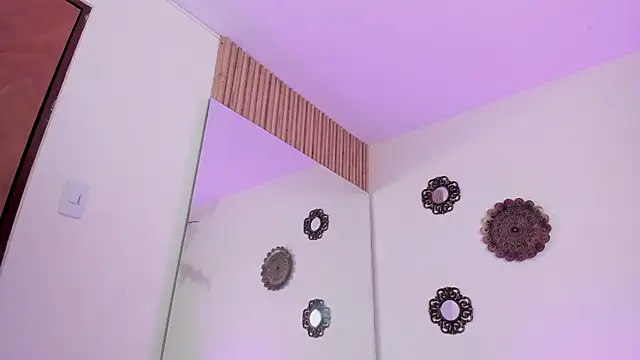 Esmeralda_carrascal 现场XXX聊天