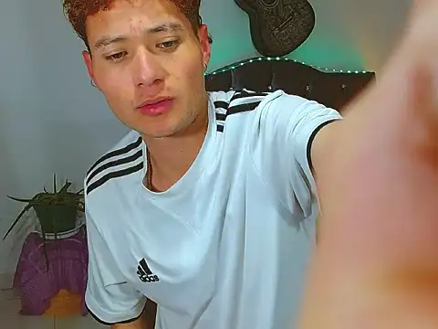 Онлайн чат XXX _Santi2