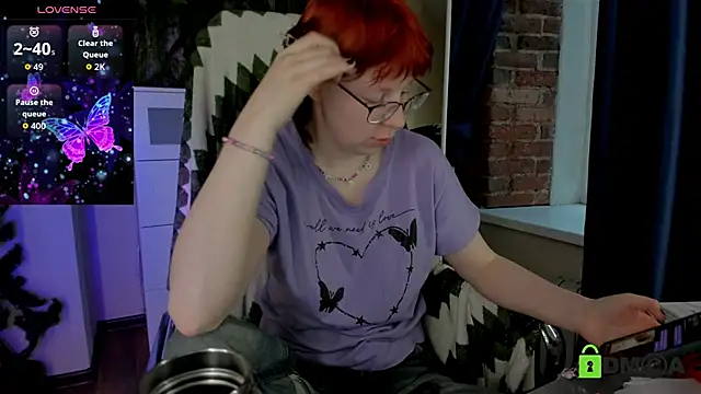 Chat +18 de Melissa_Wells ao vivo