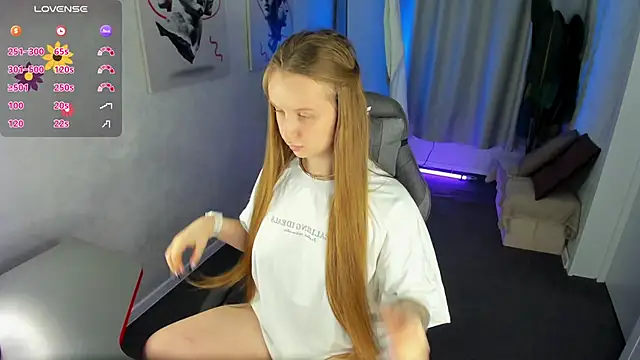 Chat +18 de Rina_Panic ao vivo