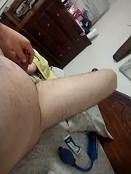 Вебкам-шоу shyguy8569