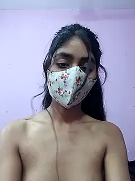 HotxMuskan: онлайн-секс-чат