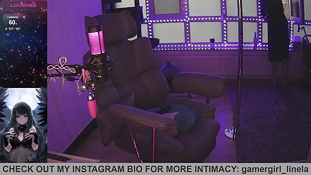 Gamergirl-Linela's Webcam Show